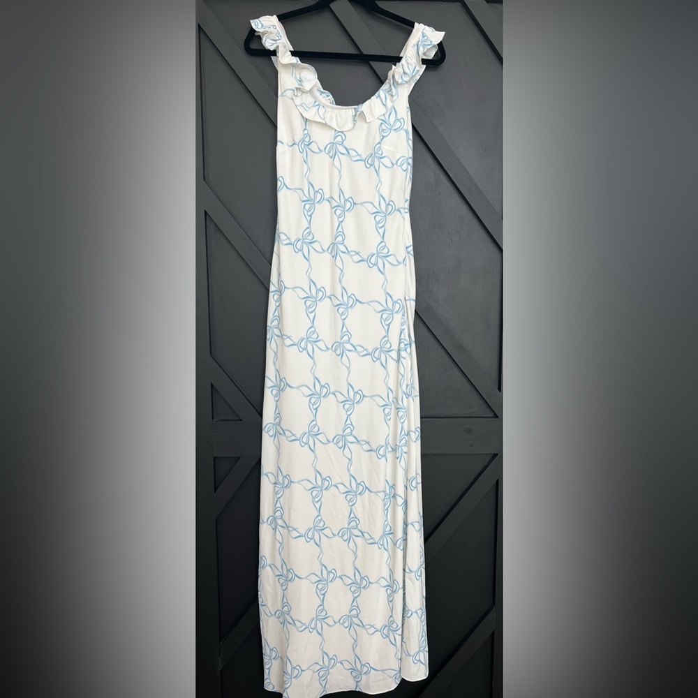Glamorous Maxi Dress in White with Blue Ribbon Print, Size 6 - Picture 5 of 9